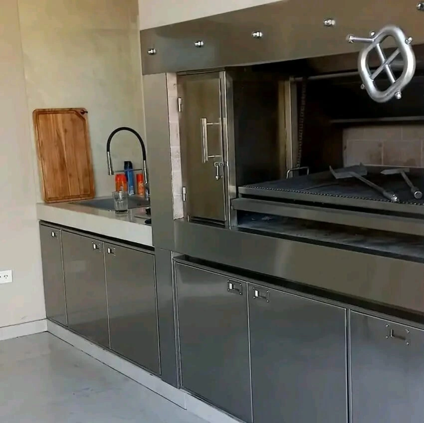 Frente de Parrilla en acero inoxidable